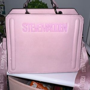 Steve Madden Bevelyn Viral Bag